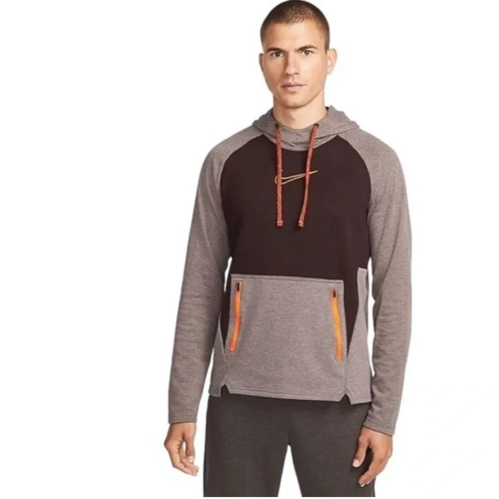 Nike men’s therma fit pullover training hoodie size small